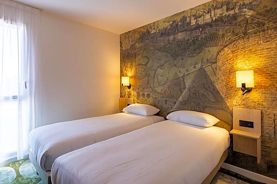 Hôtel Pont Rouge , Carcassonne