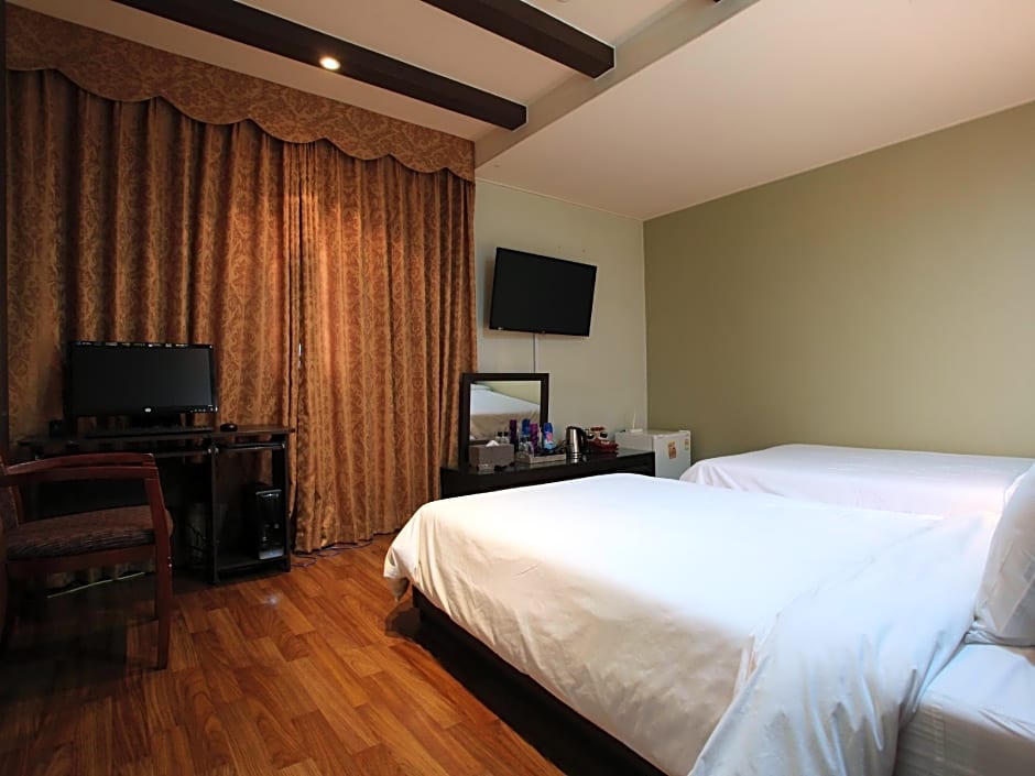 Monaco Hotel Jeju