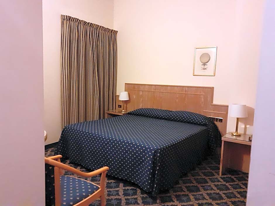 Polo Hotel