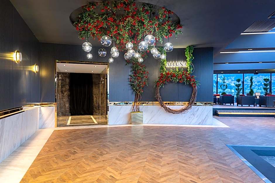 Almira Hotel Thermal Spa & Convention Center