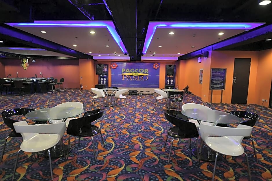 Paseo Premiere Hotel