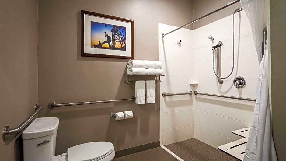 Best Western Plus Taft Inn