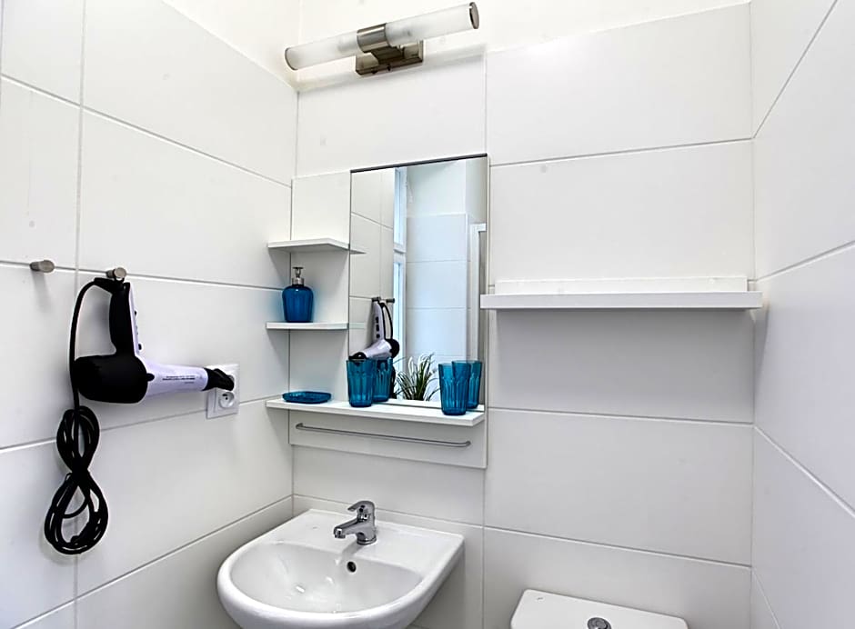 Angel City Aparthotel