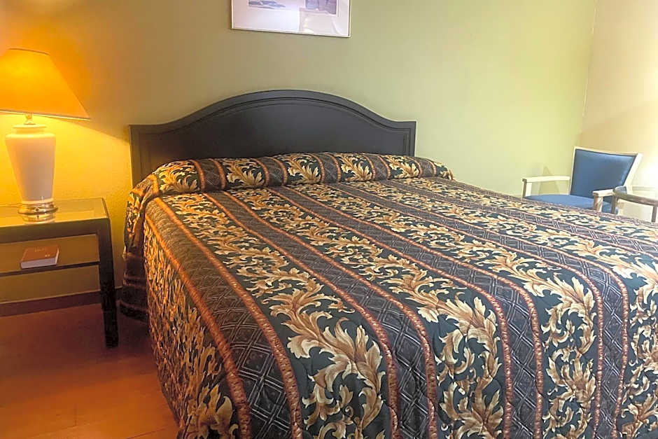 Sunstar Inn Los Banos near I-5