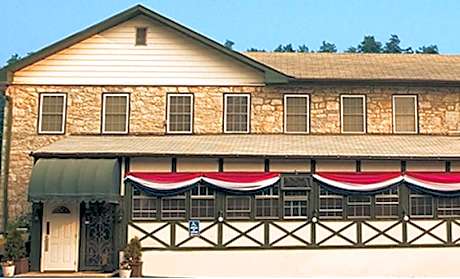 Mountain Creek Tavern