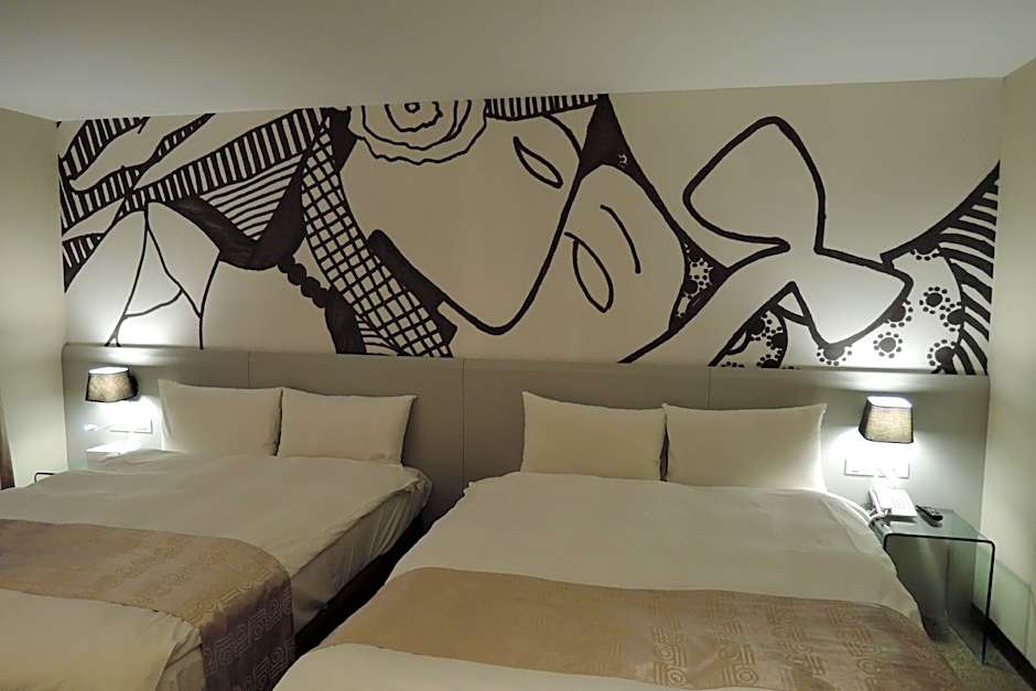 Travel Art Inn