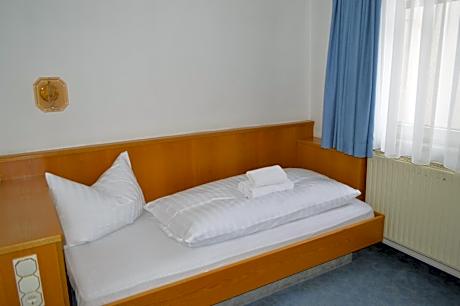 Single Room with Shower