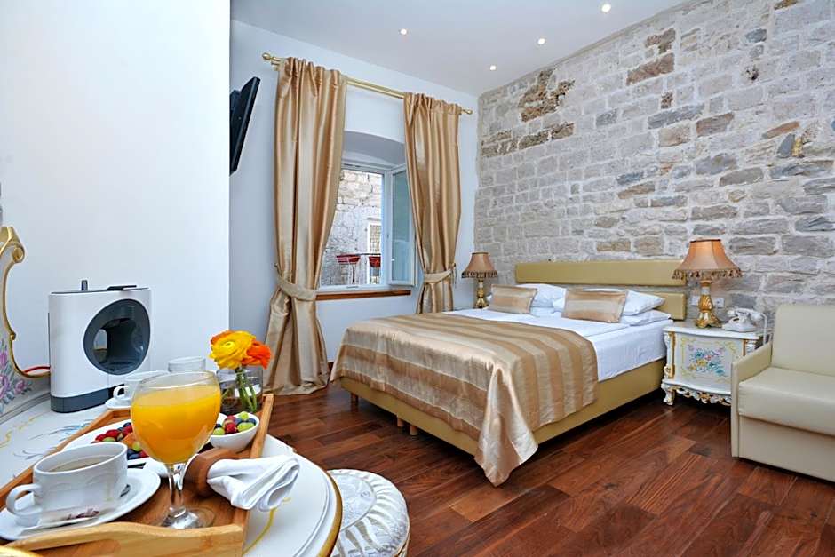 Jupiter Luxury Hotel