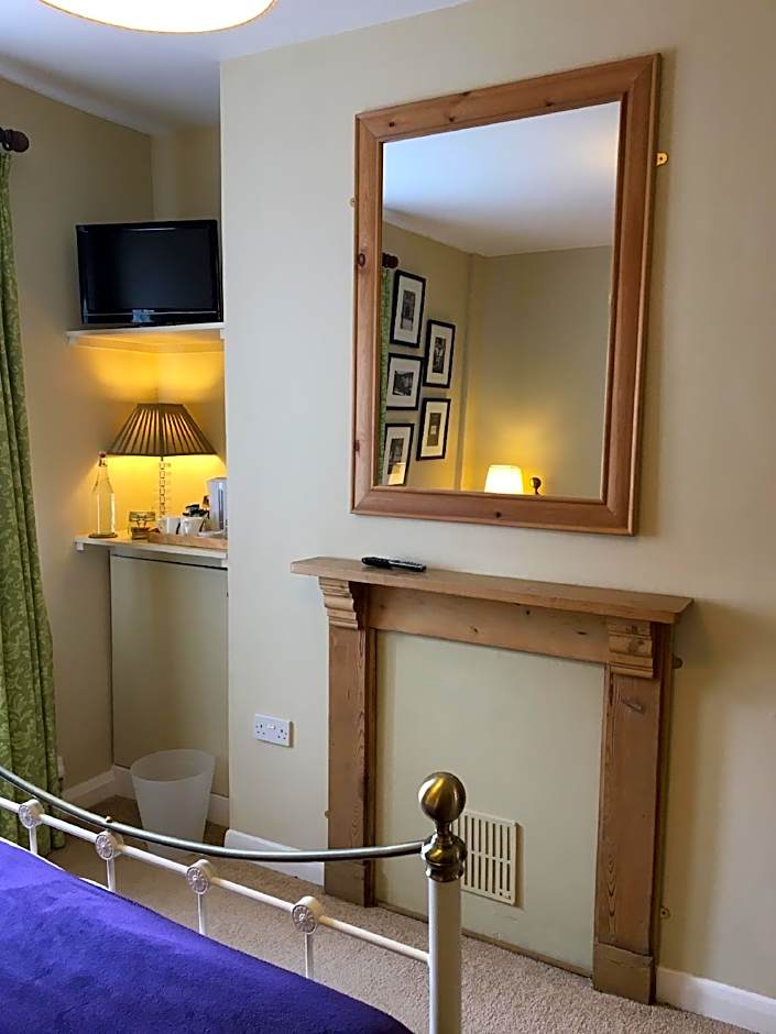 Ashbury Bed & Breakfast