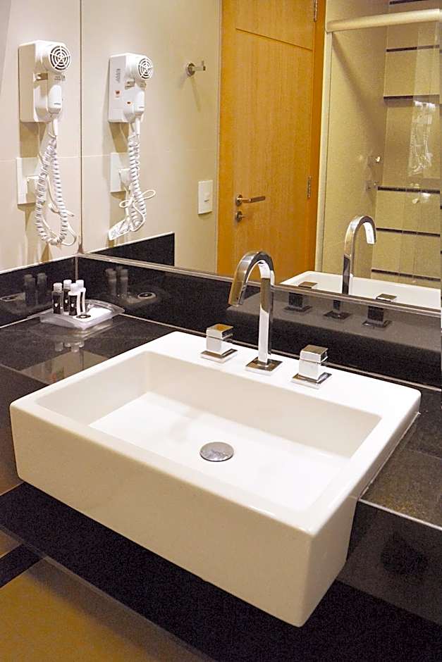 Royalty Rio Hotel