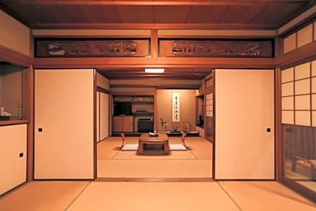 Japanese-Style Superior Room with Sea View