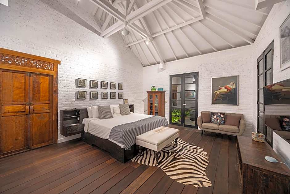 Villa Sajak 5 Bedroom Umalas