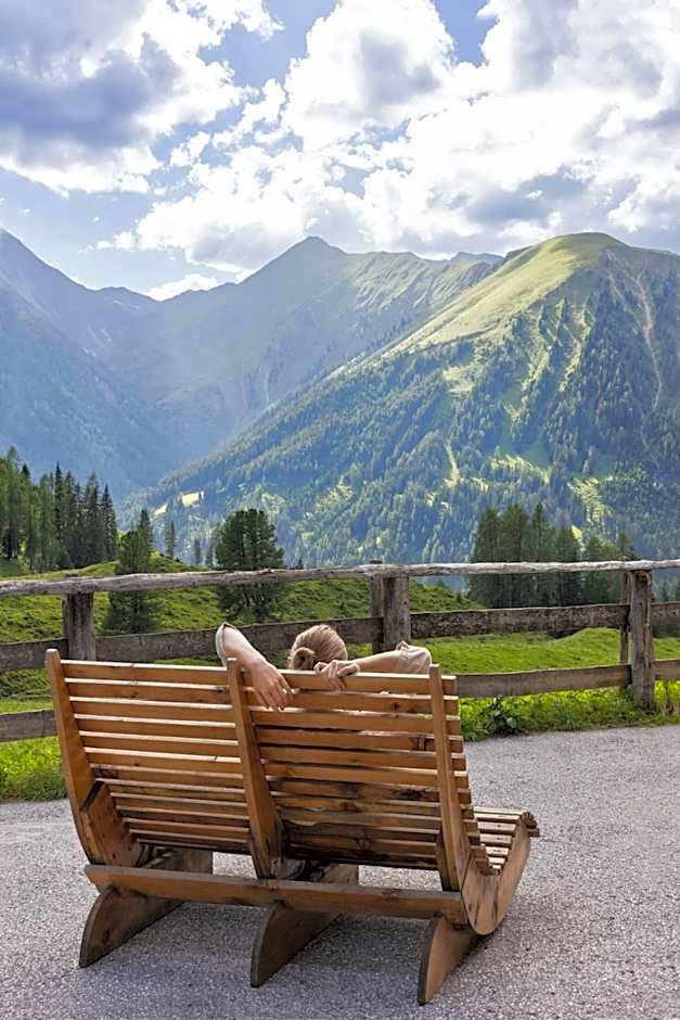 Berggasthaus Höllensteinhütte