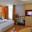 GreenTree Inn Jieyang North Linjiang Road Express Hotel