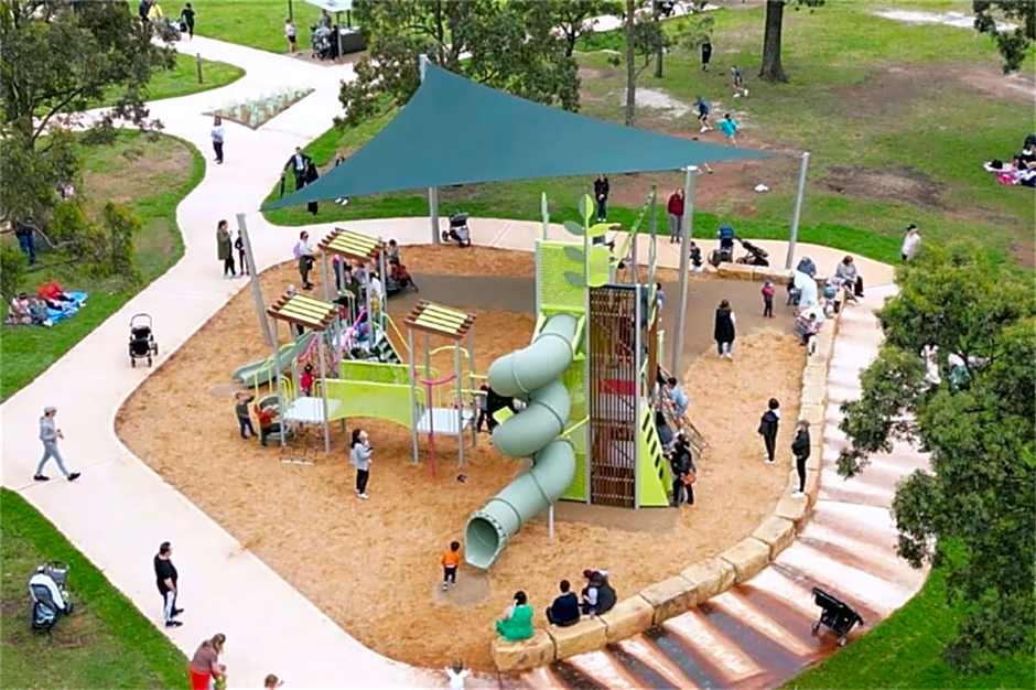 Aircabin - Seven Hills - Lovely - 3 Beds Townhouse