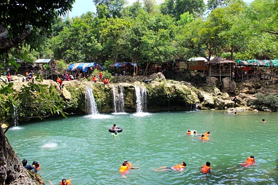 Bolinao Transient House B