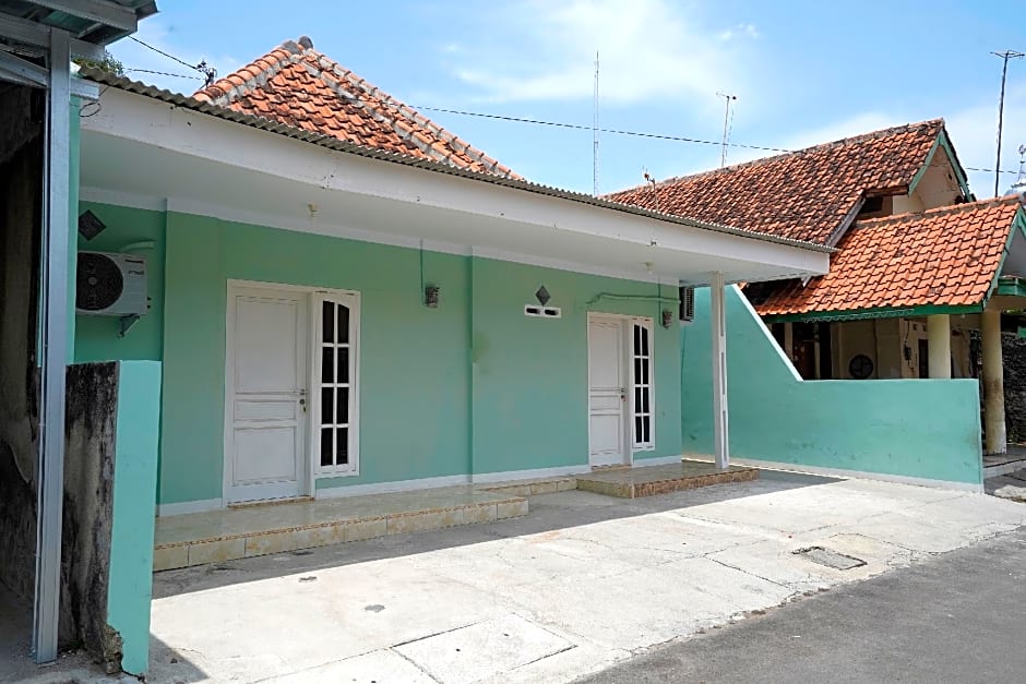OYO 91389 Anggrek Residence Syariah