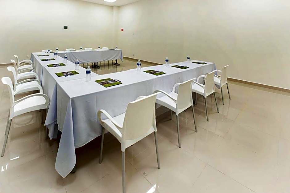 Sleep Inn Queretaro