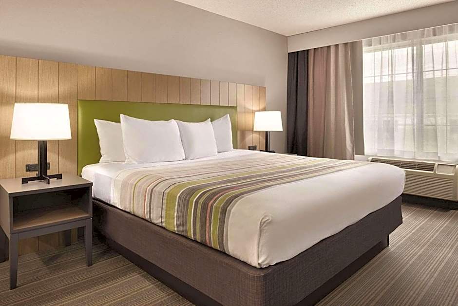 Country Inn & Suites by Radisson, Merrillville, IN