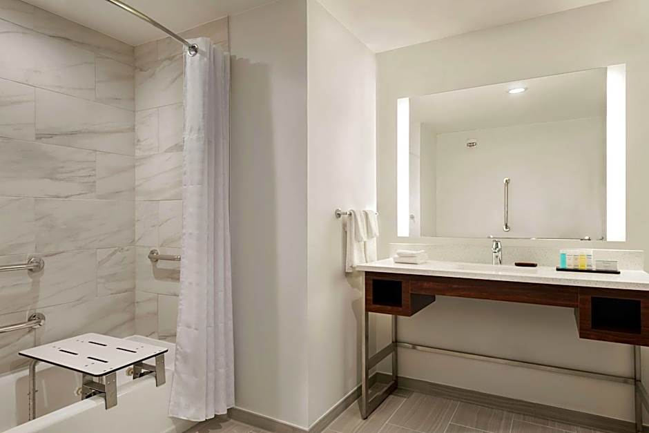 Embassy Suites by Hilton Noblesville Indianapolis Conference Center