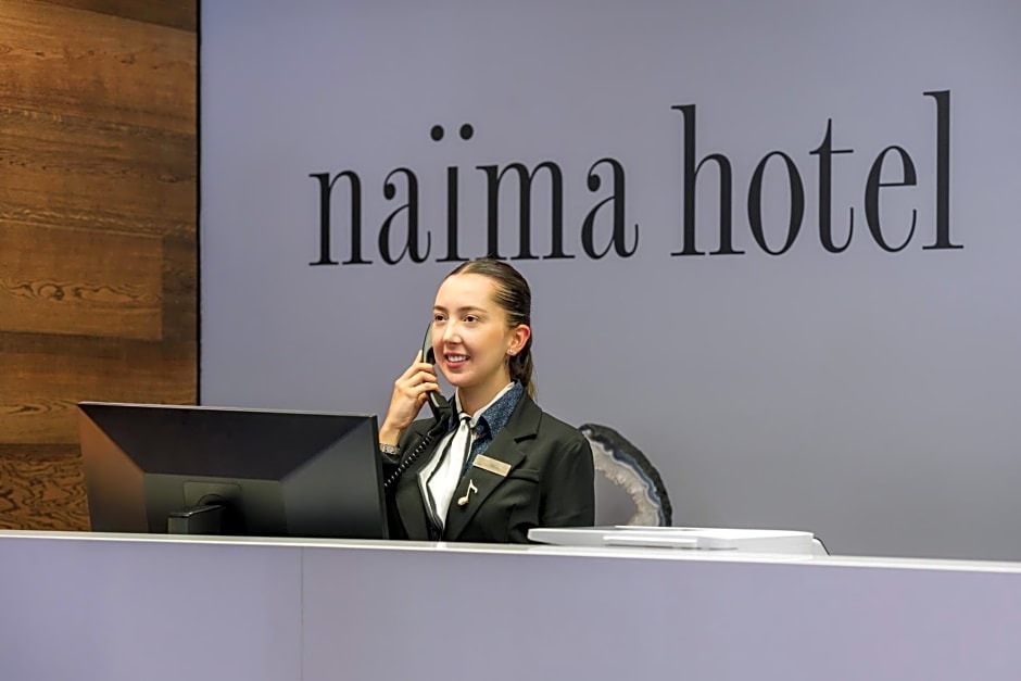 Naima Hotel