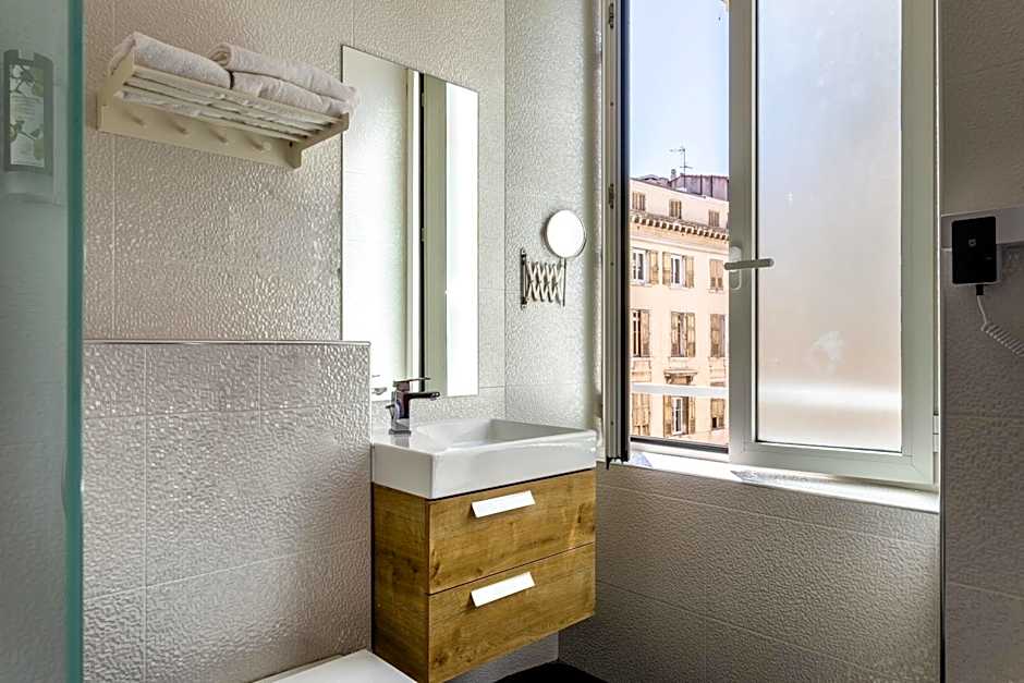 Hotel Carre Vieux Port