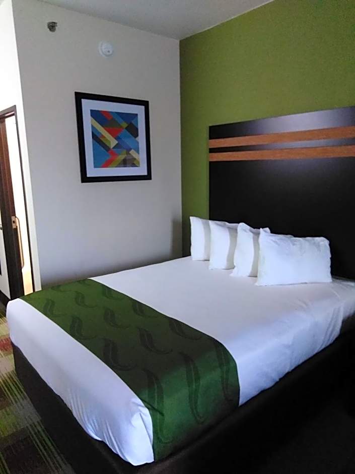 Quality Inn & Suites