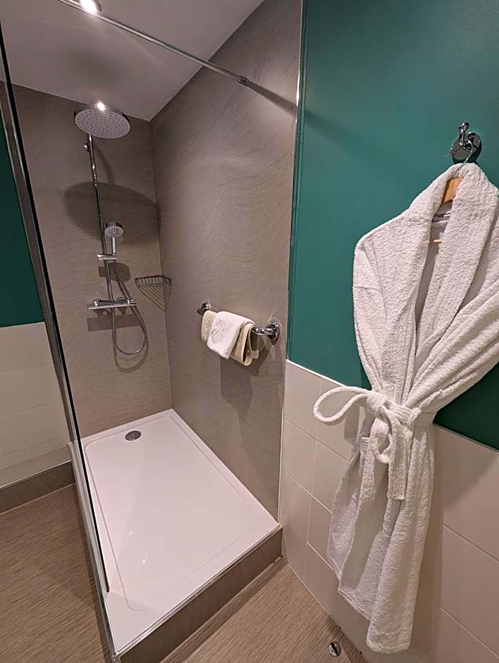 The Walnut Tree Hotel