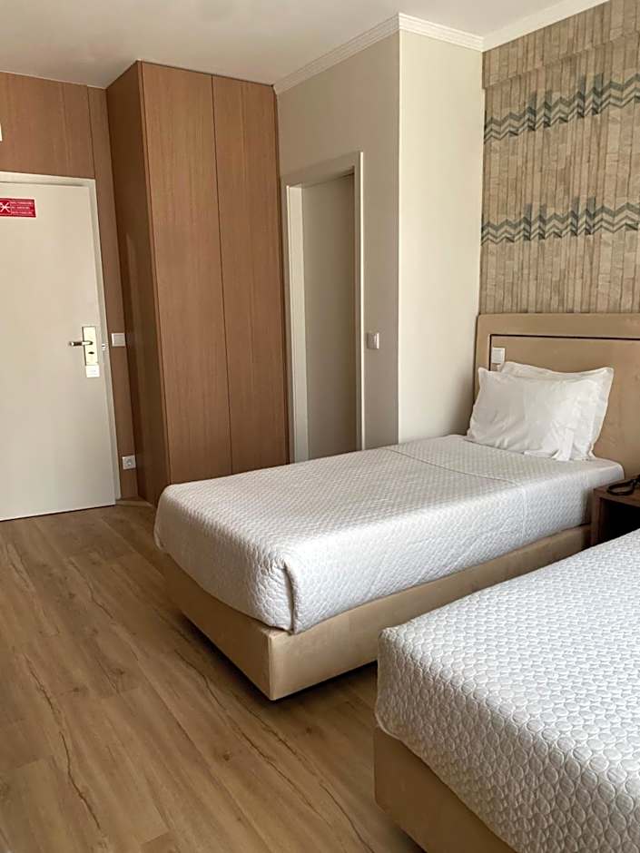 Hotel Porto Mar