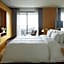 Rolling Hills Hotel