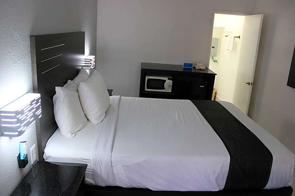 Rodeway Inn Yuma Downtown