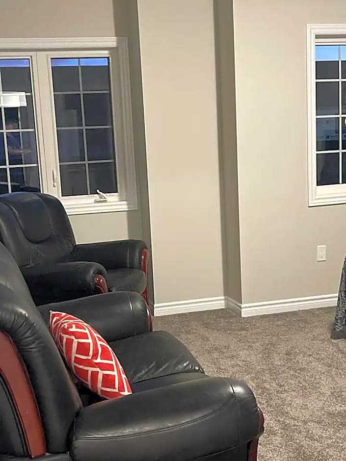 Vacation or Staycation House in Woodstock