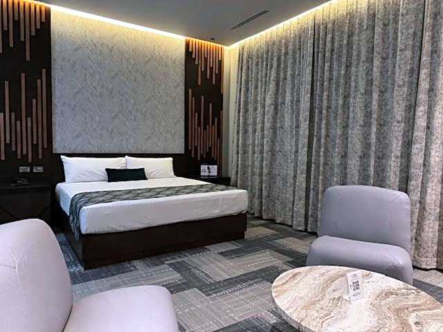 Photo 1 of 2 of Standard Suite