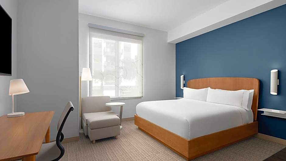 Element Tampa Midtown