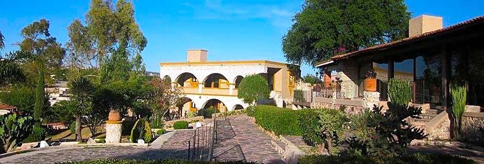 Hotel Parador Vernal