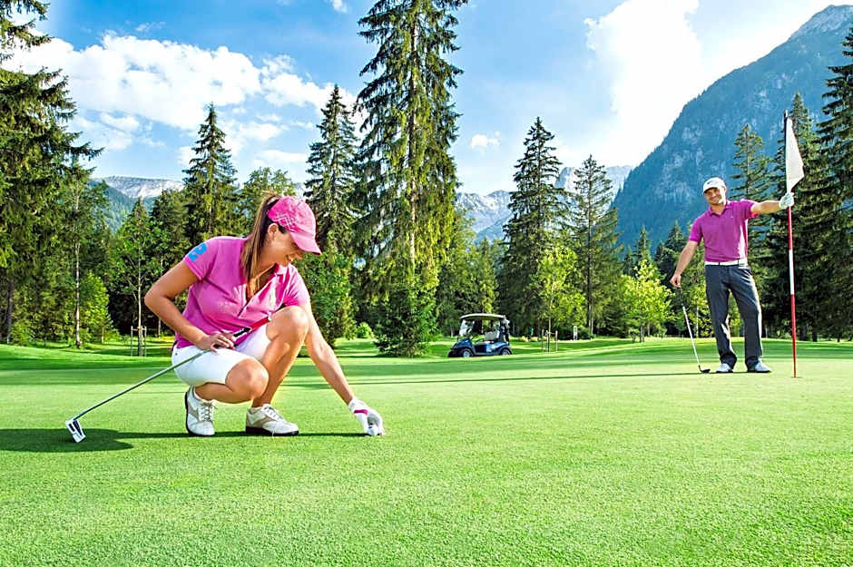 Verwohnhotel Kristall