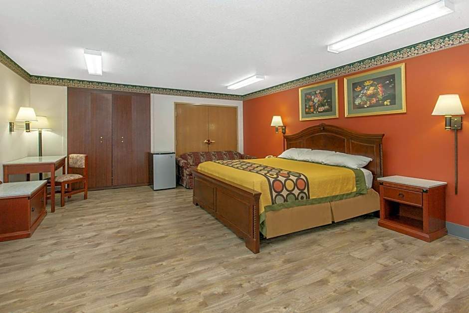 Super 8 by Wyndham Bedford