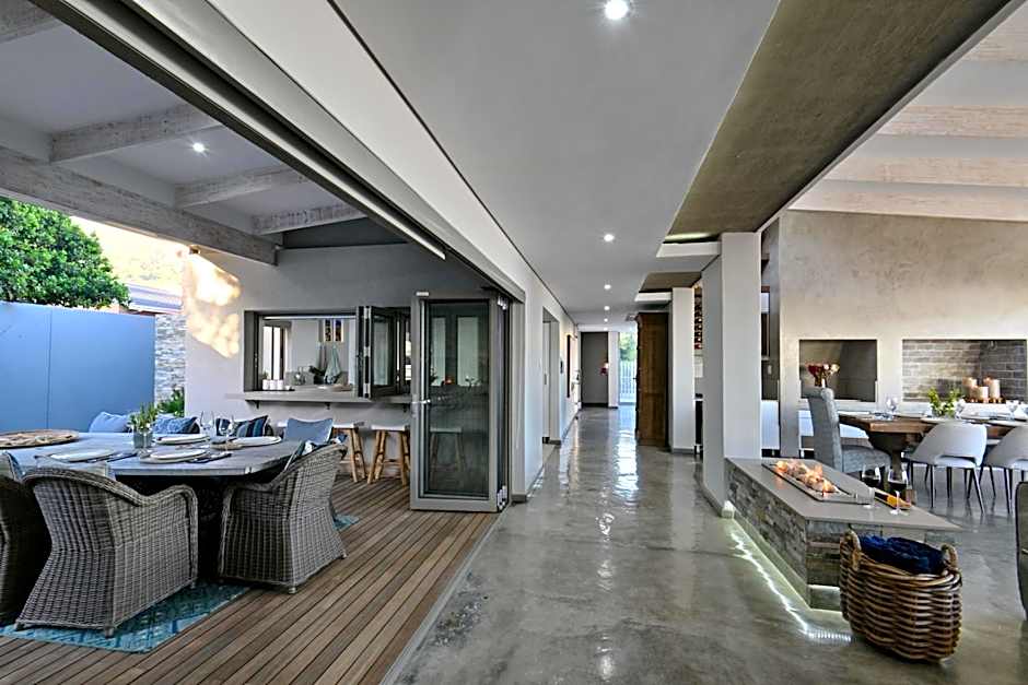 At Last Glentana Beach Manor