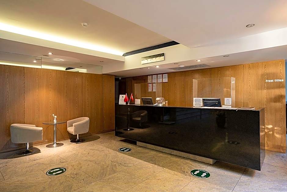Ontur Izmir Otel