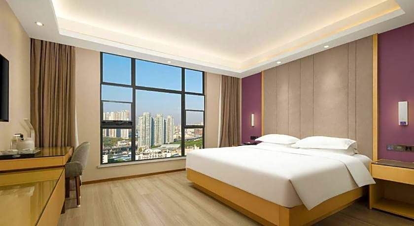 Lavande Hotels· Jingzhou Jianli