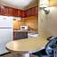 Extended Stay America Suites - Raleigh - RTP - 4919 Miami Blvd.