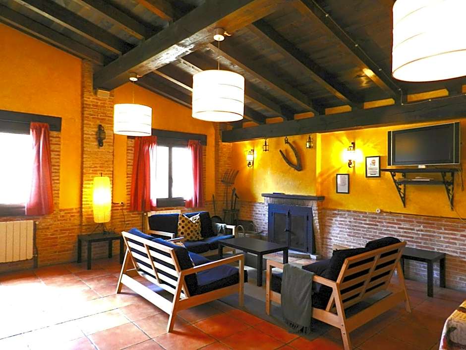 Hostel El Lago, Caceres