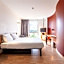 B&B HOTEL Lully 3 Lakes