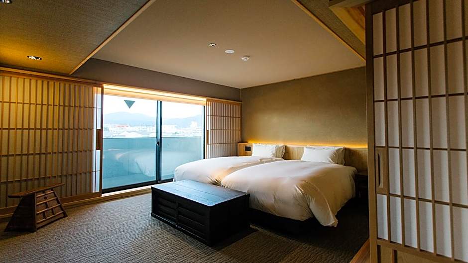 Higashiyama Shikikaboku