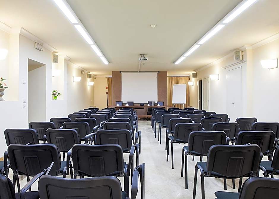 Hotel Hambros - Il Parco In Villa Banchieri