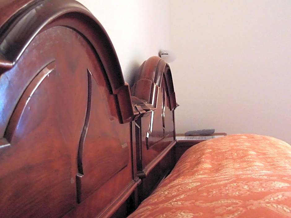 9 Muse Bed and Breakfast
