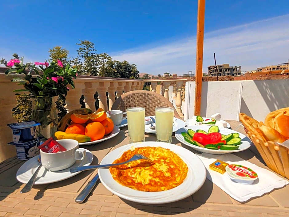 Mikhaila Guest House