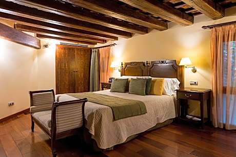 Double Room with Bath