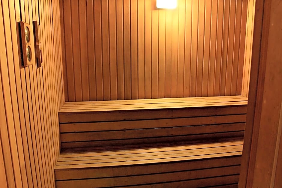 Homestay Marina Court
