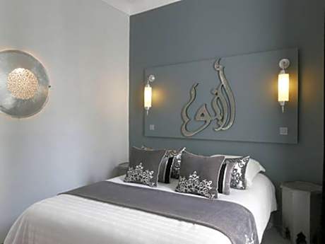 Double Room with Pool View